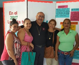 Pascual Torres and community members